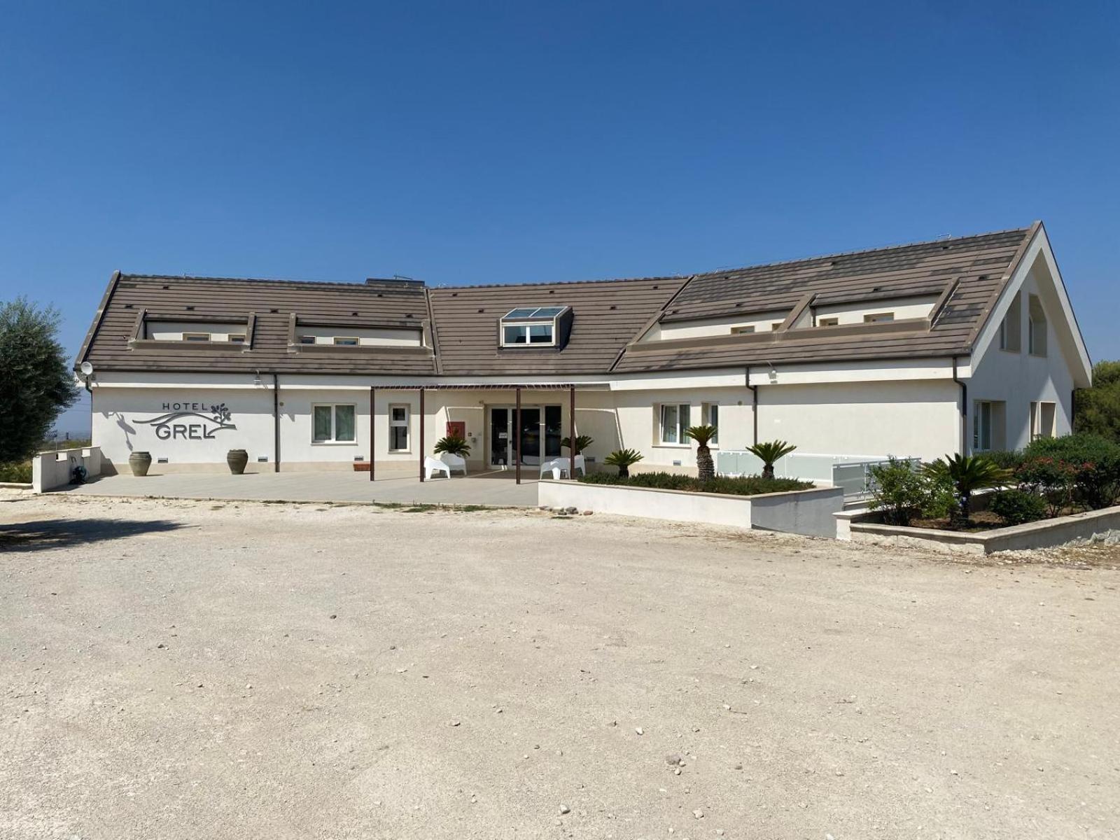 Hotel Grel Chiaramonte Gulfi Exterior photo